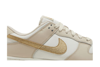 Dunk Low Phantom Metallic Gold