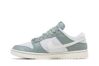 Dunk Low Mica Green