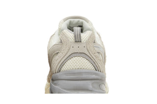 New Balance 530 Moonbeam Raw Cashew Raincloud
