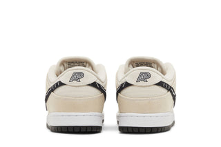 SB Dunk Low Albino & Preto
