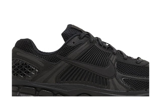 Nike Zoom Vomero 5 Triple Black
