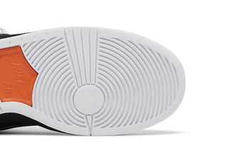 SB Dunk Low Tightboot