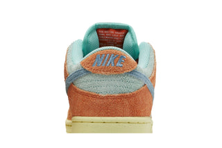 SB Dunk Low Orange Emerald Rise