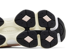 New Balance 9060 Crystal Pink