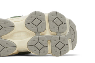 New Balance 9060 Nori (TD)