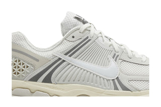 Nike Zoom Vomero 5 Platinum Tint
