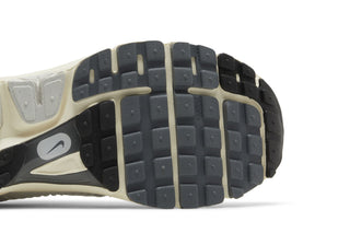 Nike Zoom Vomero 5 Platinum Tint