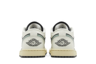 Jordan 1 Low Jade Smoke