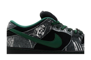 SB Dunk Low There Skateboard