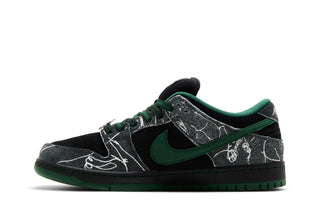 SB Dunk Low There Skateboard