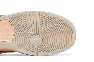 SB Dunk Low Trocadéro Gardens