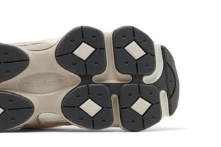 New Balance 9060 Moonrock Linen (TD)