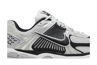 Nike Zoom Vomero 5 Metallic Silver Black