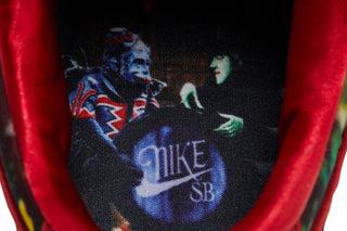 SB Dunk Low The Wizard of Oz Poppy Field