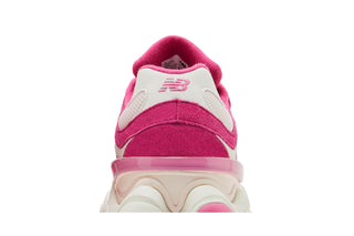 New Balance 9060 Fuchsia Pink
