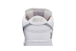Nike SB Dunk Low Supreme 94 White Metallic Silver