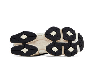 New Balance 9060 Sea Salt Bone