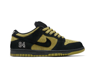 Supreme x Nike Dunk Low SB 'Camper Green'