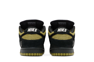 Supreme x Nike Dunk Low SB 'Camper Green'