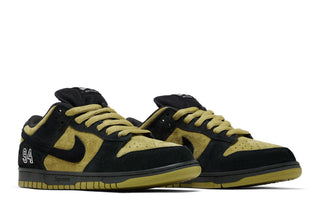 Supreme x Nike Dunk Low SB 'Camper Green'