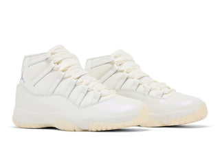 Jordan 11 Retro Pearl