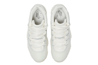 Jordan 11 Retro Pearl