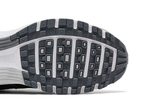 Nike P-6000 Metallic Cool Grey