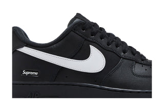 Nike Air Force 1 Low Supreme Black White