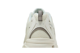 New Balance 530 Arid Stone