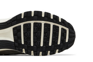 Nike P-6000 Metallic Silver Black (GS)
