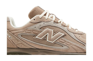 New Balance 204L Mushroom Arid Stone