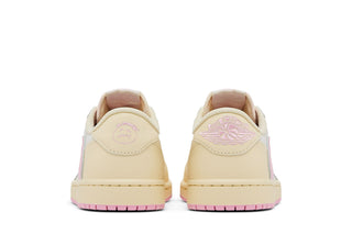 Jordan 1 Retro Low OG SP Travis Scott Shy Pink