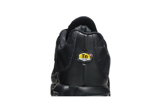 Nike Air Max Plus Triple Black Leather