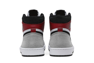 Jordan 1 Retro High Light Smoke Grey