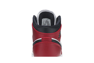 Jordan 1 Mid Chicago Black Toe (GS)
