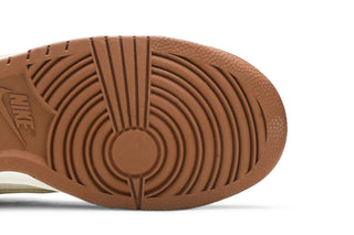 Dunk Low Medium Curry