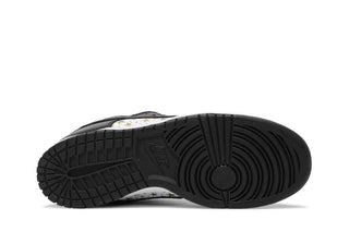 SB Dunk Low Supreme Black