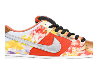 SB Dunk Low Street Hawker