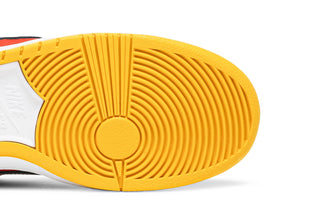 SB Dunk Low Street Hawker