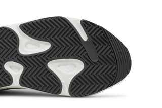 Yeezy Boost 700 V2 Cream