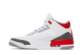 Jordan 3 Retro Fire Red 2022