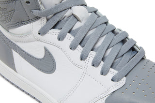 Jordan 1 Retro High OG Stealth