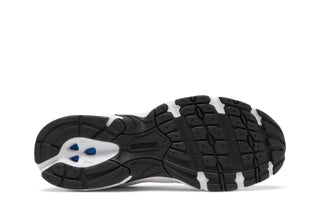 New Balance 530 White Black Details