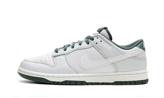 Dunk Low Retro SE Photon Dust Vintage Vert