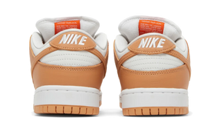 SB Dunk Low Pro ISO Light Cognac